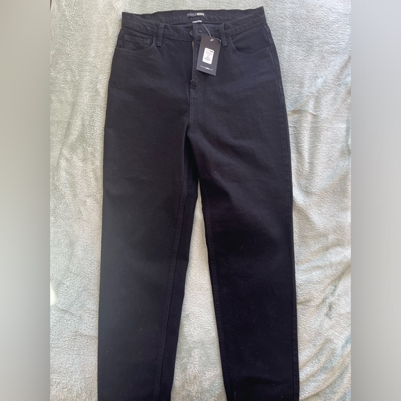 Never Worn Black Jeans - Picture 1 of 5